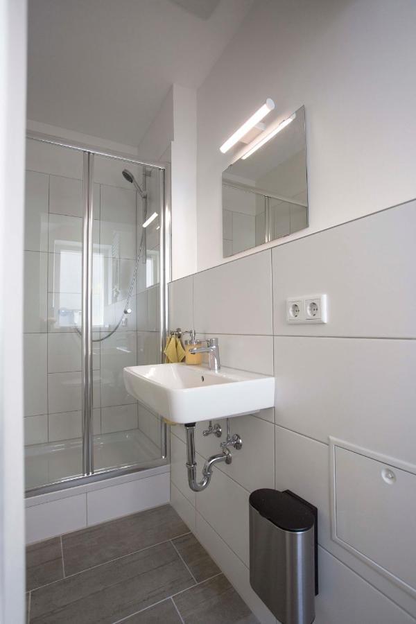 Zentral Gelegene, Helle Studio Apartments Nuremberga Exterior foto