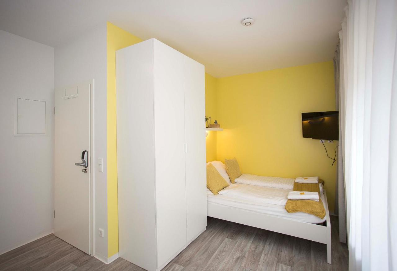 Zentral Gelegene, Helle Studio Apartments Nuremberga Exterior foto