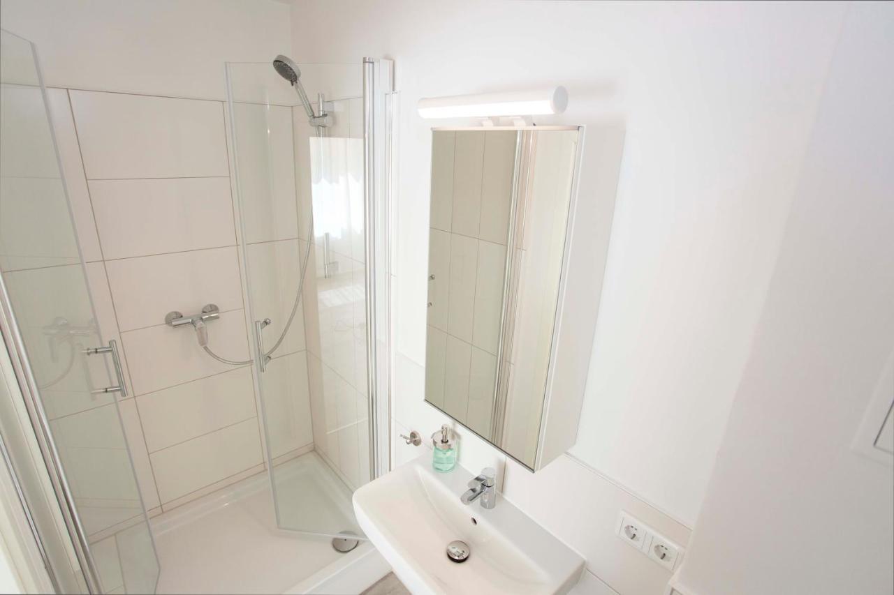 Zentral Gelegene, Helle Studio Apartments Nuremberga Exterior foto